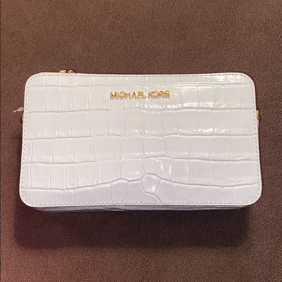 NWT Authentic Michael Kors optic white jet set